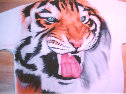 Tiger on Sweatshirt